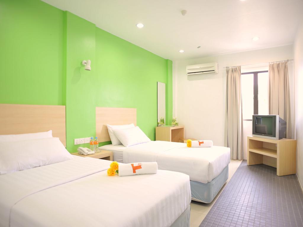 T Hotel Kuala Perlis Extérieur photo